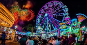 Feria en el antiguo cauce del río Turia
